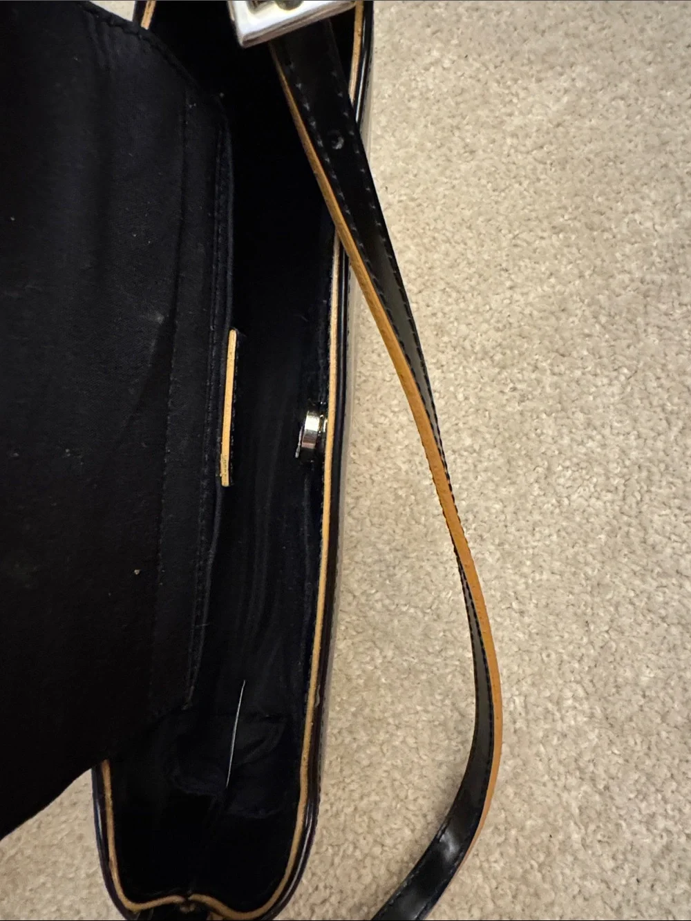 Classic Black Shoulder Bag with Contrast Trim